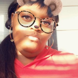 Meet your Posher, Latasha